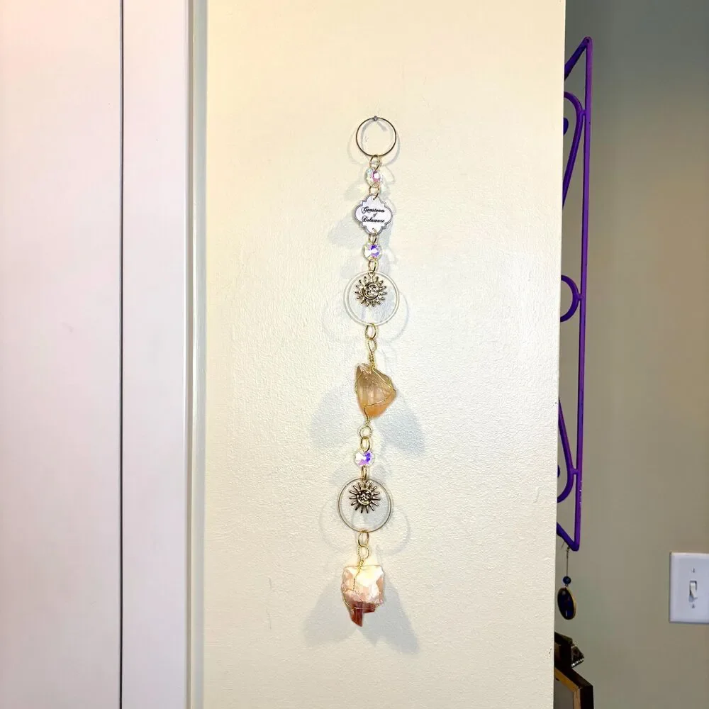 Delaware Quartz & Calcite Wall Hanging, Gemstones of Delaware Collection